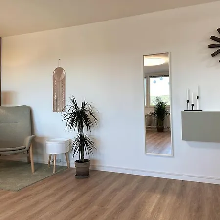 Stylish Balcony 2 Br Kaiserslautern
