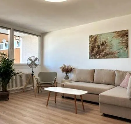 Stylish Balcony 2 Br Kaiserslautern
