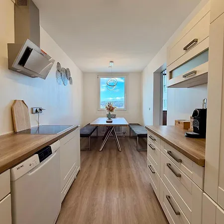 Apartament Stylish Balcony 2 Br