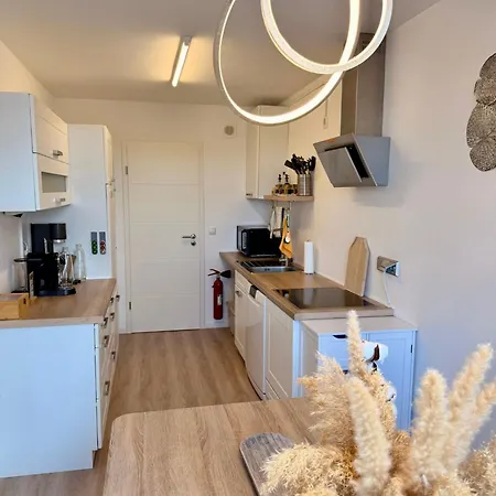 Stylish Balcony 2 Br Apartament Kaiserslautern