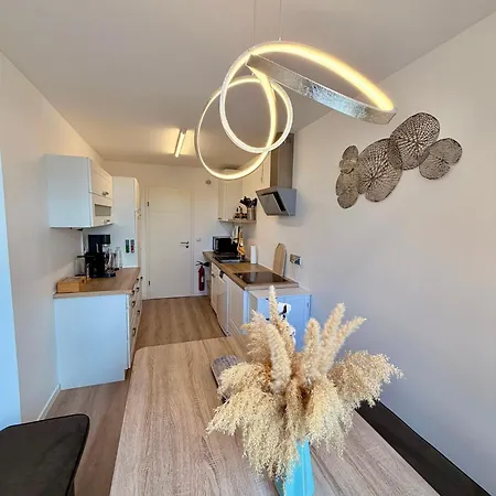 Apartament Stylish Balcony 2 Br *
